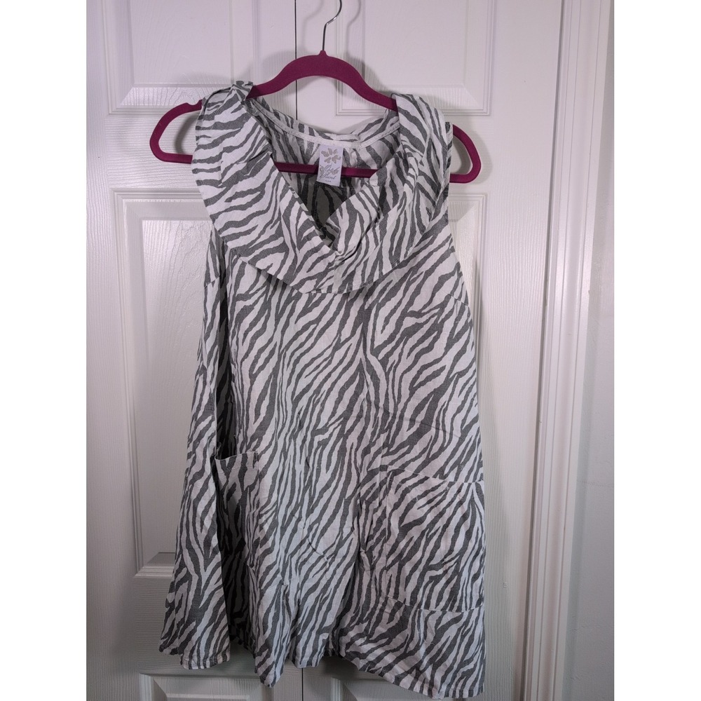 Match Point USA 100% Linen Zebra Striped Relaxed Shift Dress Front Pockets Small